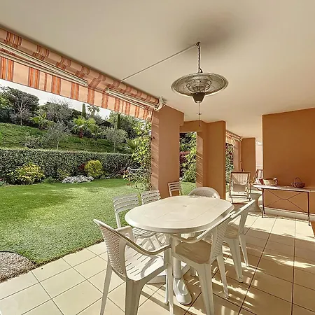 Spacieux 3 Avec Jardin, Centre-ville Antibes, 6 Couchages, Proche Plages Et Commerces - Fr-1-789-1 Apartment *